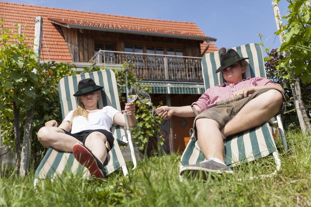 Kultur Weingut Kaestenburg Ratsch an der Weinstraße Exterior foto